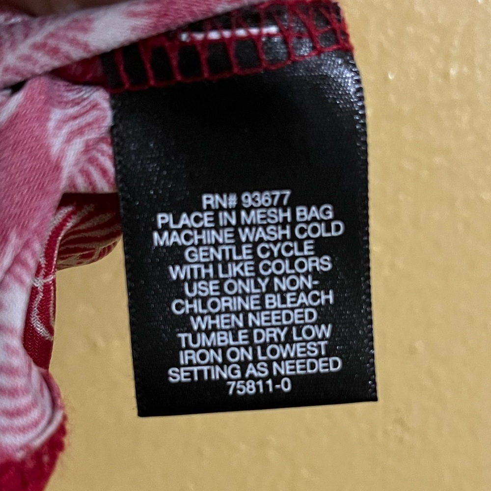 Liz Claiborne Fuchsia Short-Sleeve Tie-Front Blouse - Picture 5 of 5